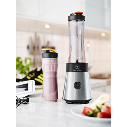 Electrolux Sport Blender ESB 2500 tehosekoitin: arvostelu